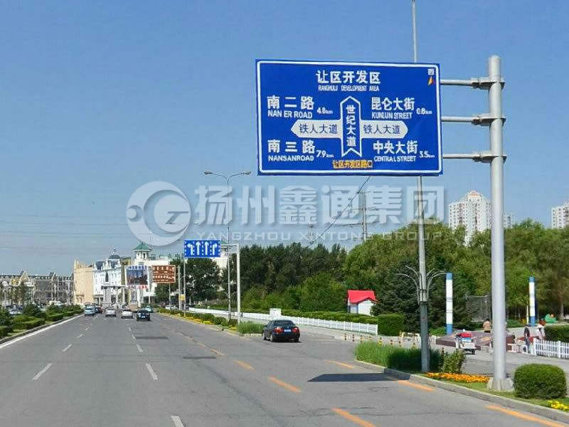BZG-004，交通標(biāo)志桿，鍍鋅交通標(biāo)志桿