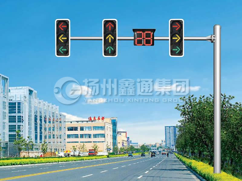 XHDG-012，L型等徑單臂信號(hào)燈桿